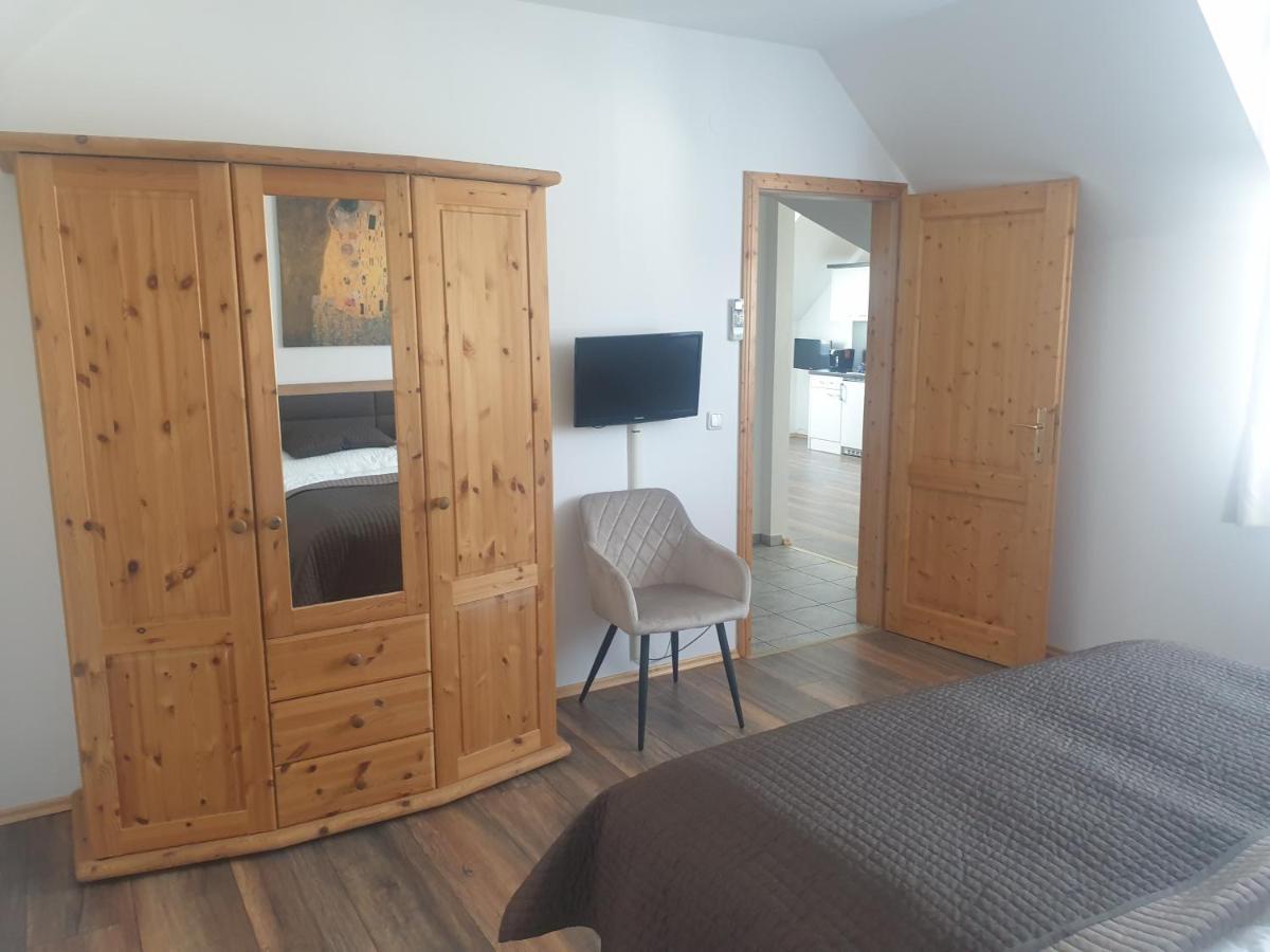 Ferienhaus Апетлон Екстериор снимка